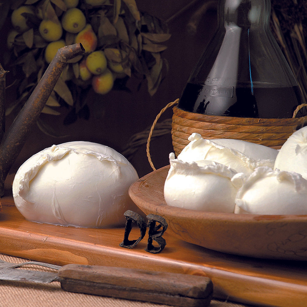 Perché "Mozzarella di Bufala Campana DOP" 100% Pugliese?